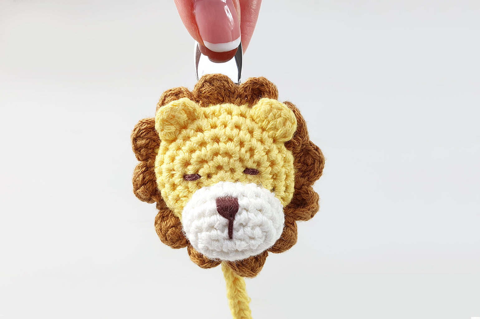 60% OFF | Crochet lion baby dummy pacifier clip