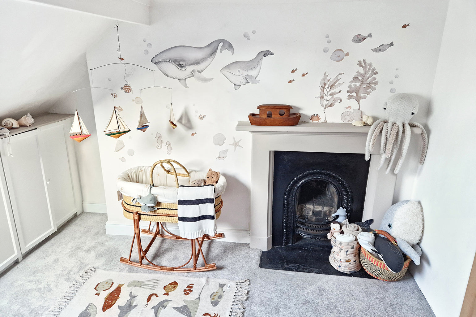 Children's Ocean Sea Animals Nursery Wall Decal Sticker Set