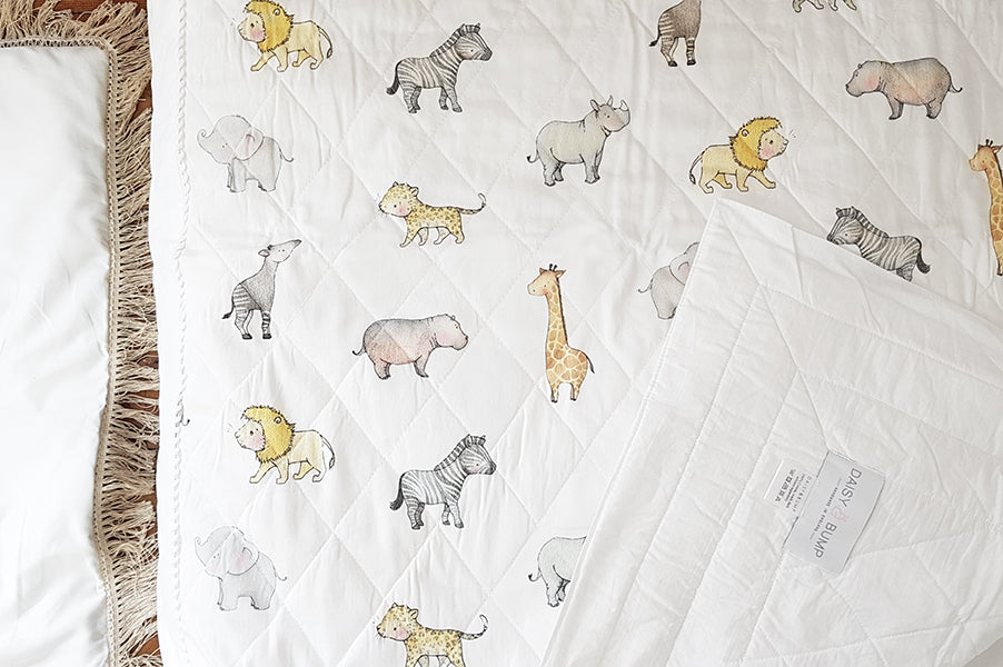 Safari animal baby Cot Bed toddler Quilt