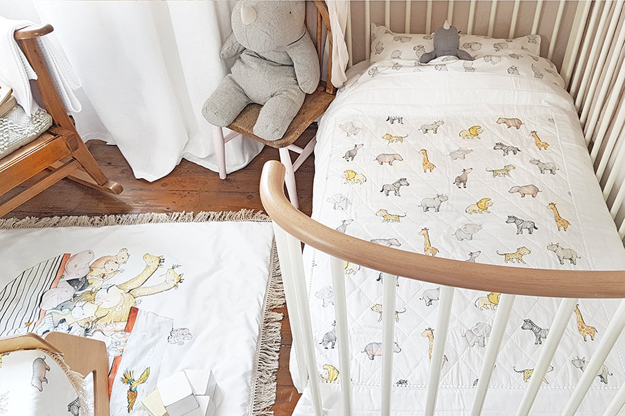 Safari animal baby Cot Bed toddler Quilt