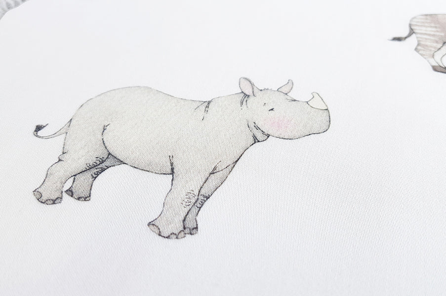 Children&#39;s Safari Animal Cotton Fabric