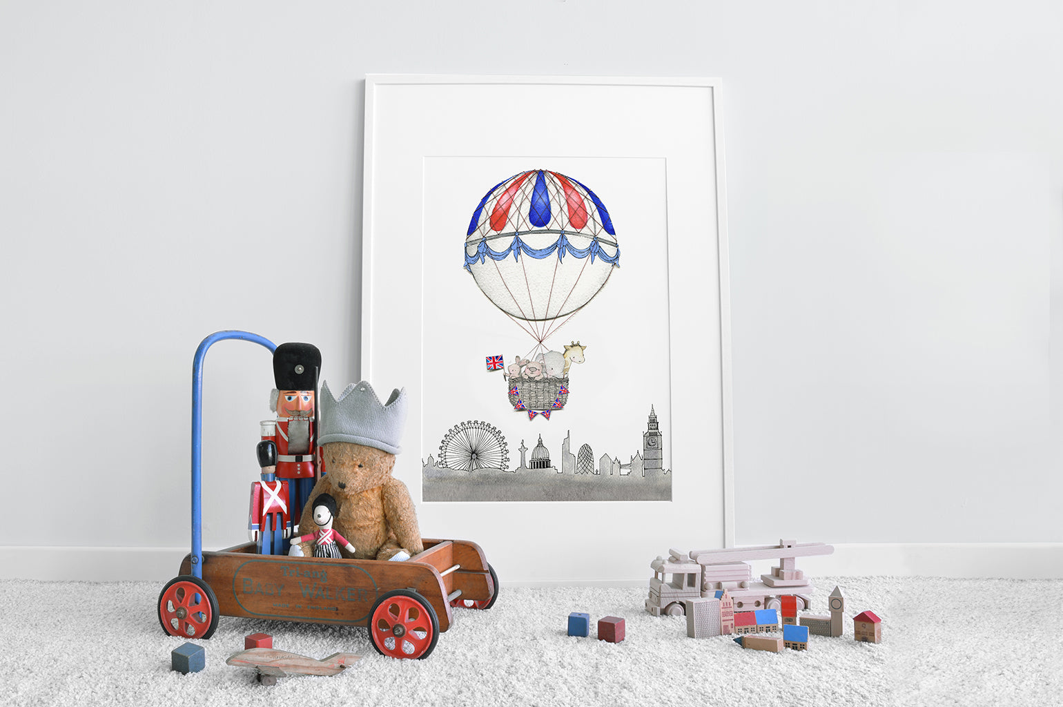 Kid&#39;s Big London skyline Balloon Picture