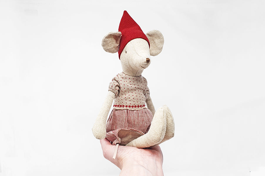 Medium Christmas Mouse Girl