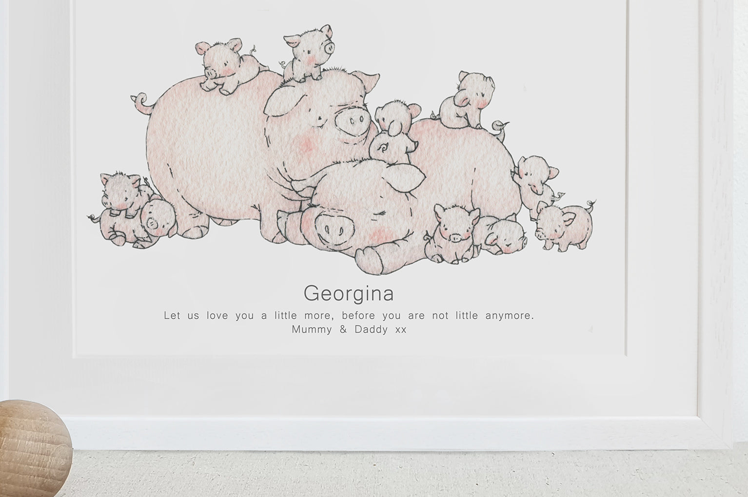 Children&#39;s Illustrated Cute Pig Family Picture (Copy)