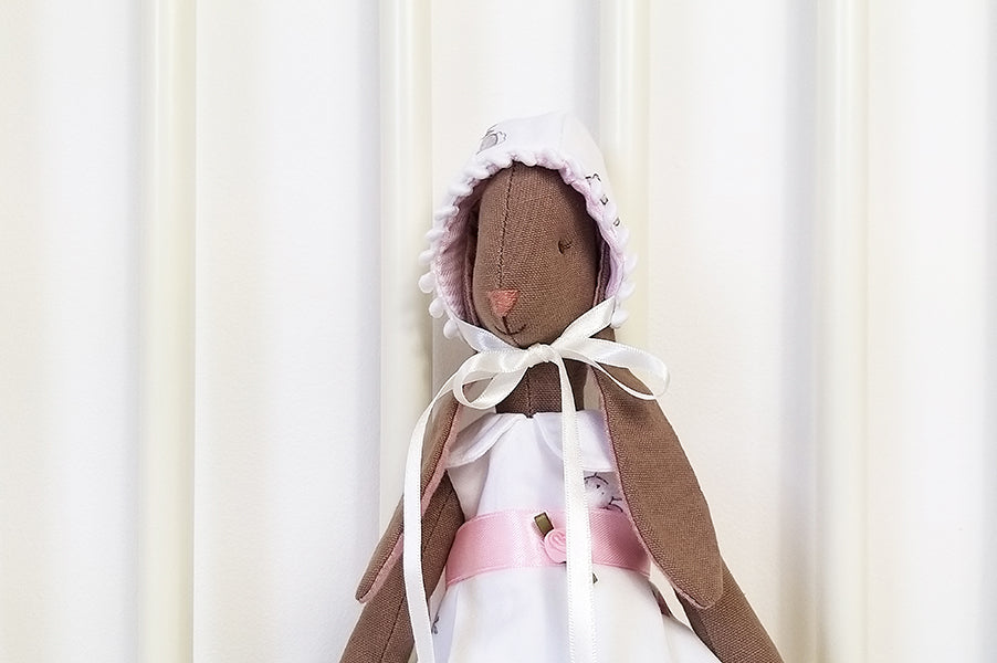 Heirloom Doll Dress for Medium Maileg Bunny